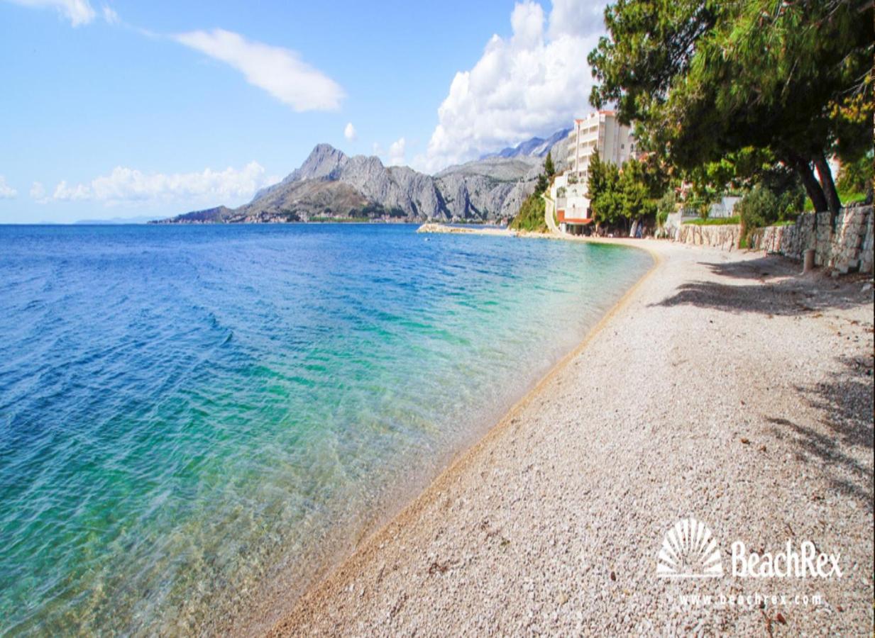 Absolute Beach Villa Омиш Экстерьер фото